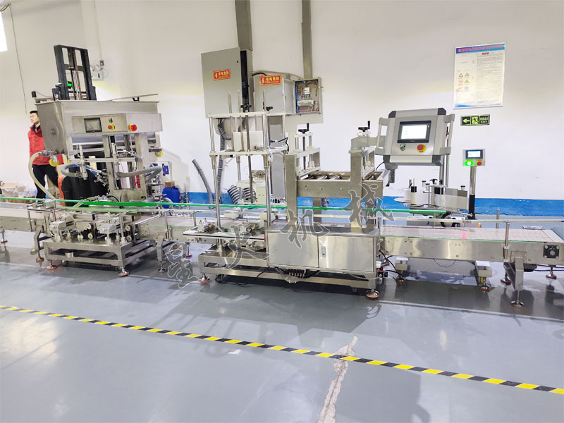 电子定量称重灌装机生产线细节实拍