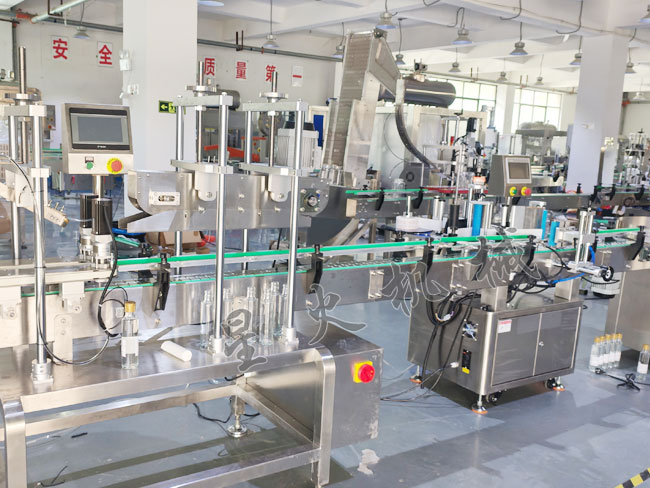 全自动香油灌装机-小磨油灌装压盖机